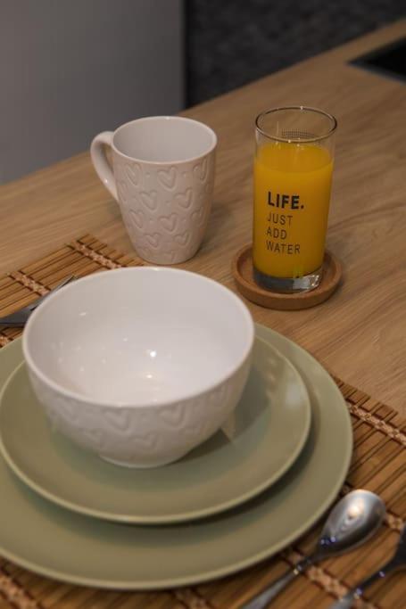 Cozzzy. Exclusive Apartment. Tesalonika Bagian luar foto